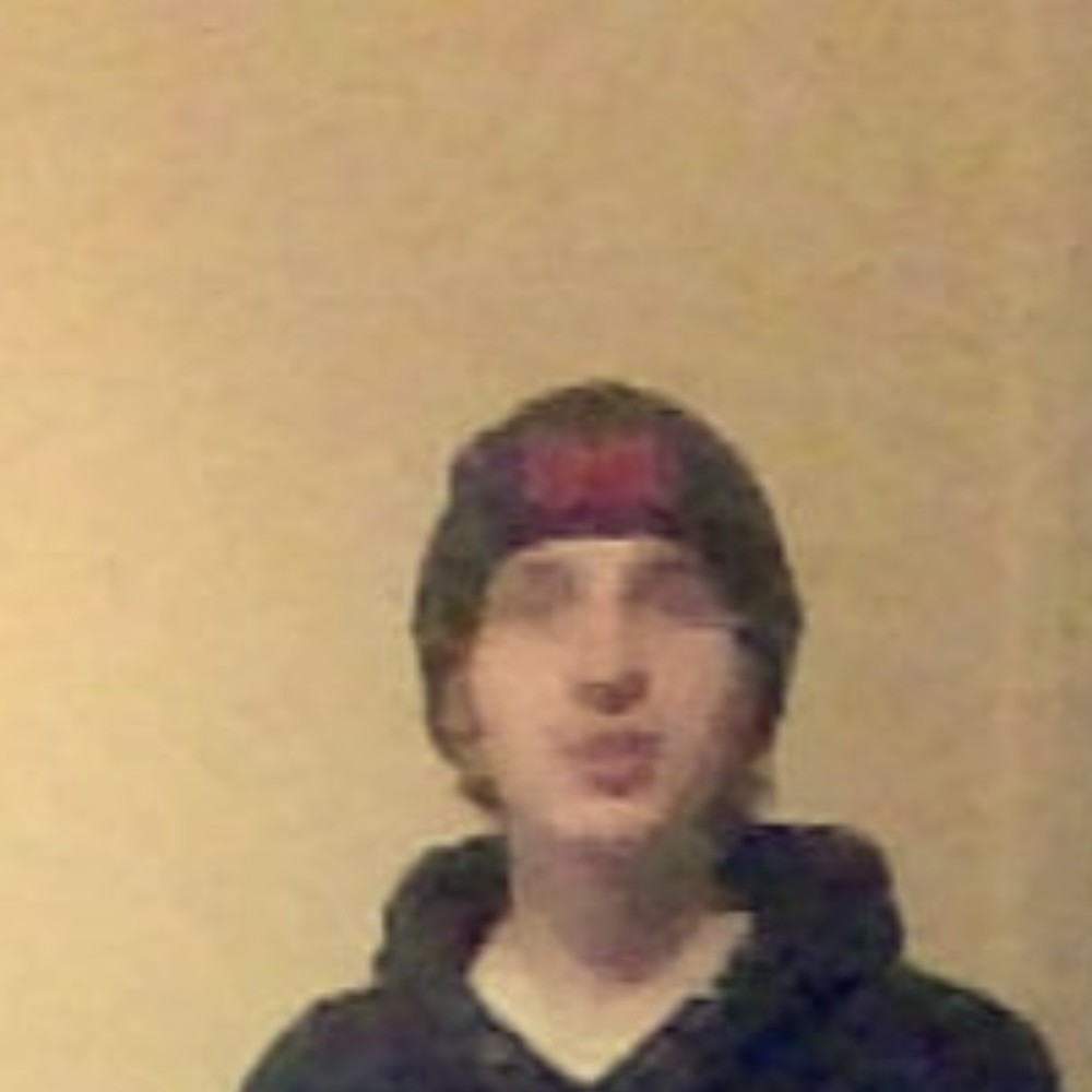 Meet your Posher, Tyler